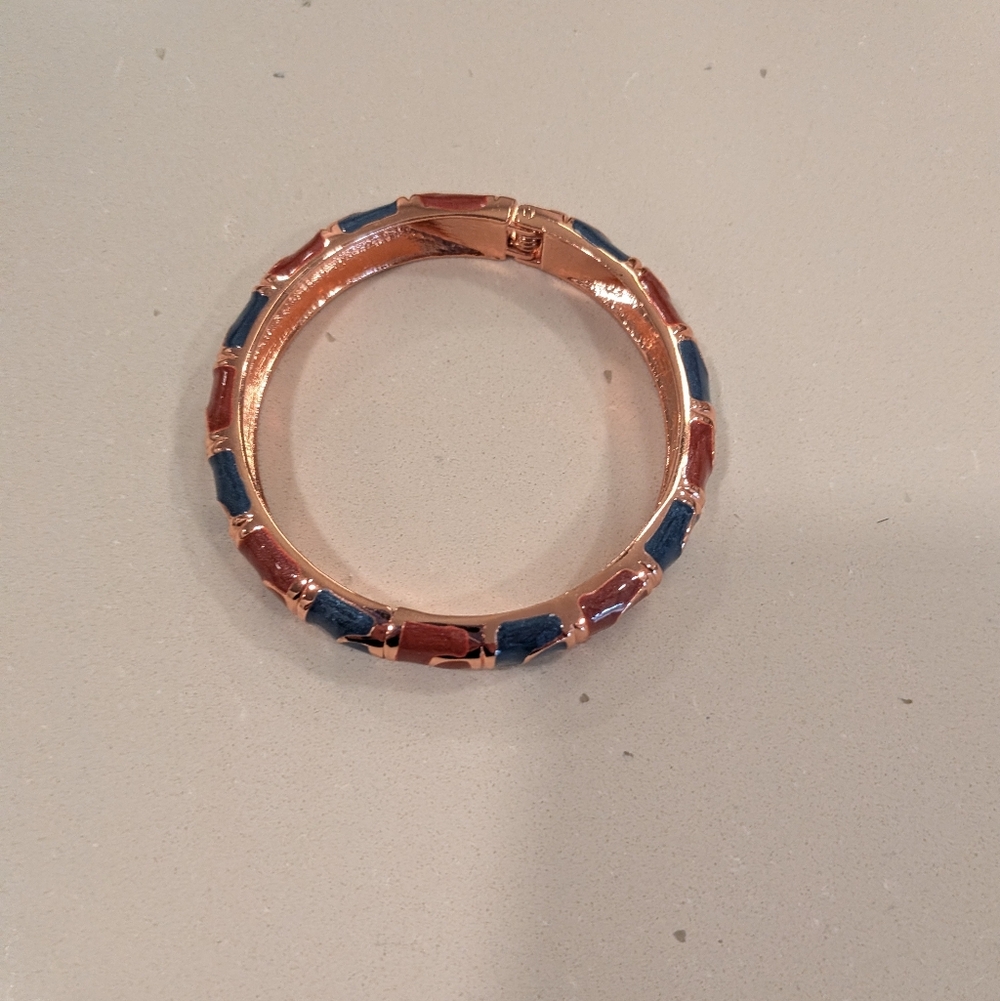 Elegant Rose Gold and Blue Women's Bracelet